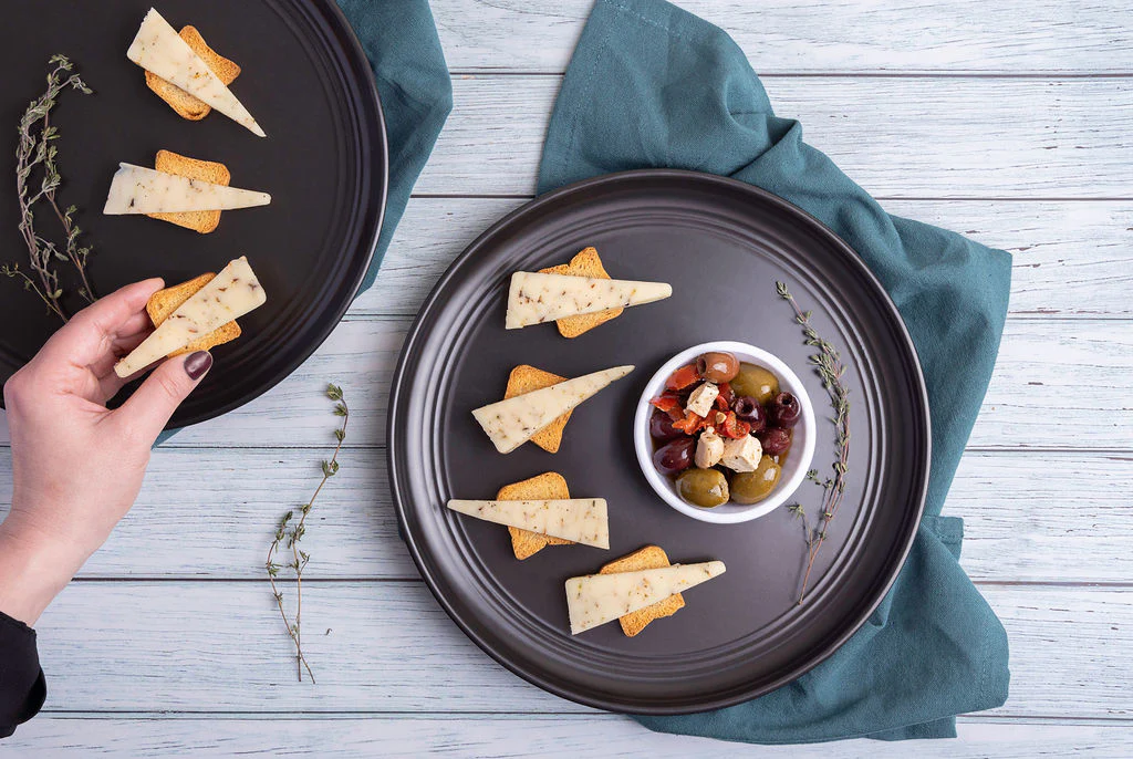 Mediterranean Cheddar - Image 4